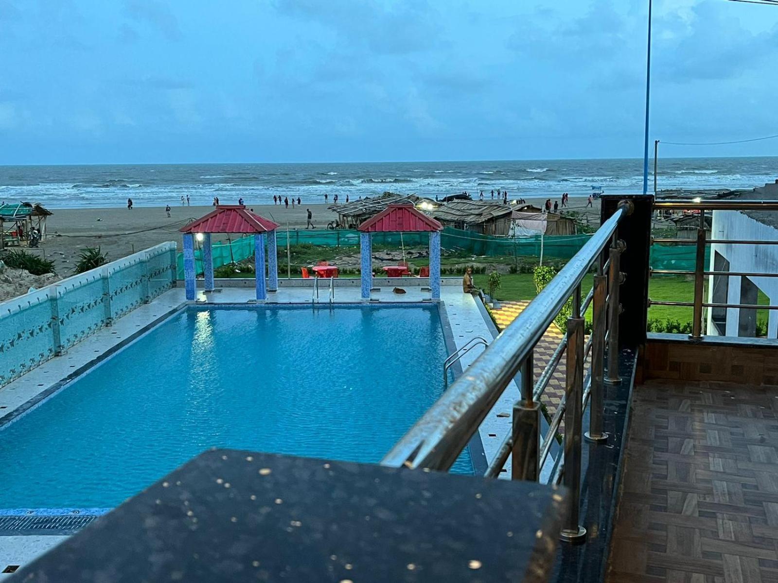 Sea Queen Beach Resort On Beach !! Couple Friendly Family Resort !! Mandarmani Exterior foto